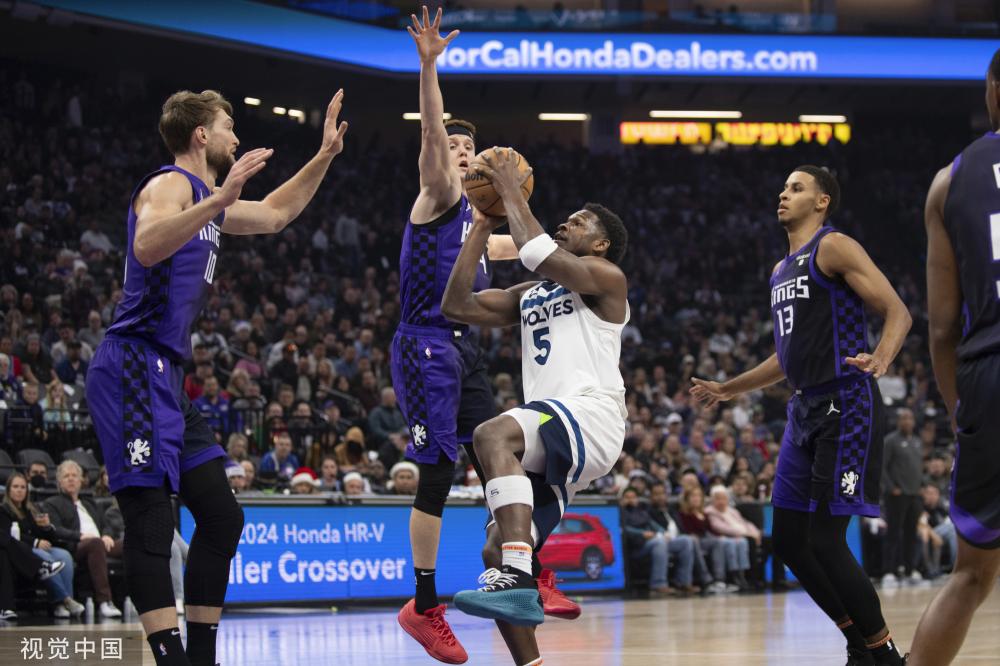 季季后赛的 季季后赛的