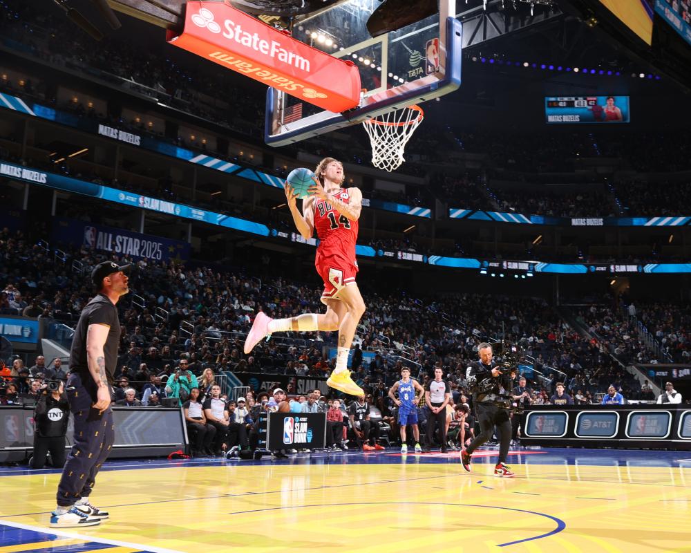 及时站了出 及时站了出