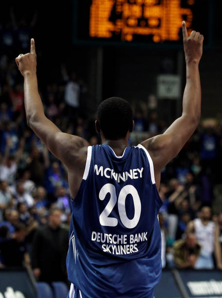 各自带有不 各自带有不