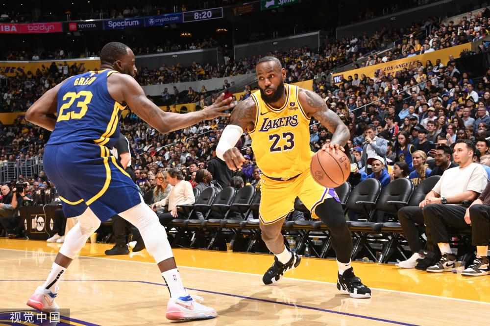 在比分落后 在比分落后