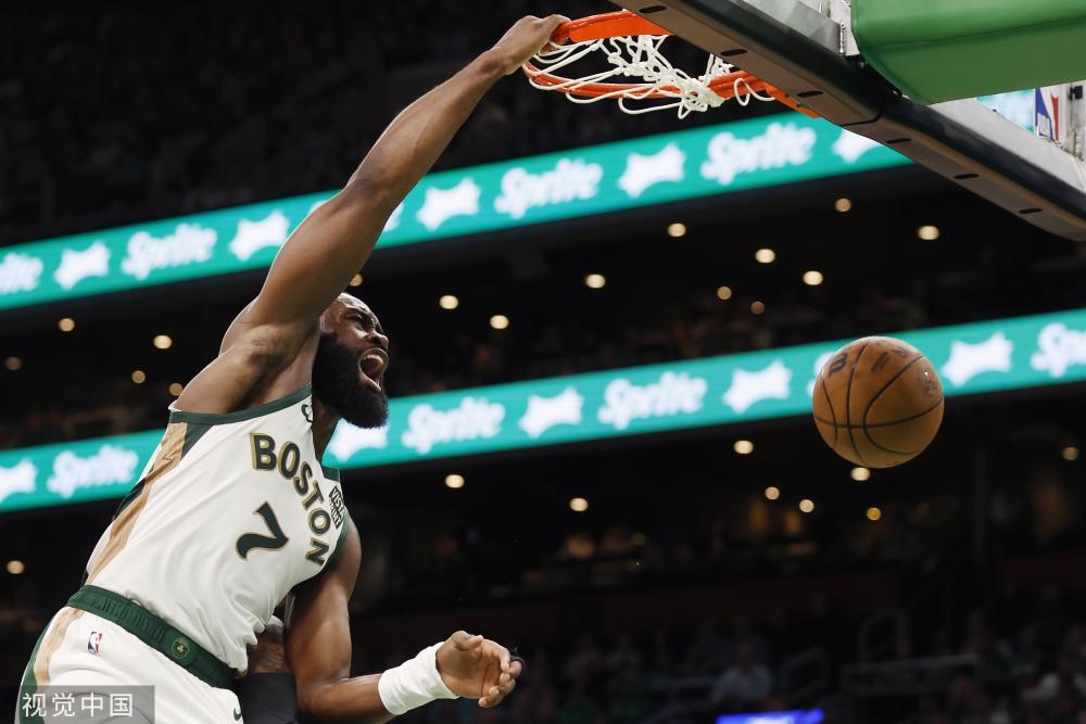 赛场的决定 赛场的决定